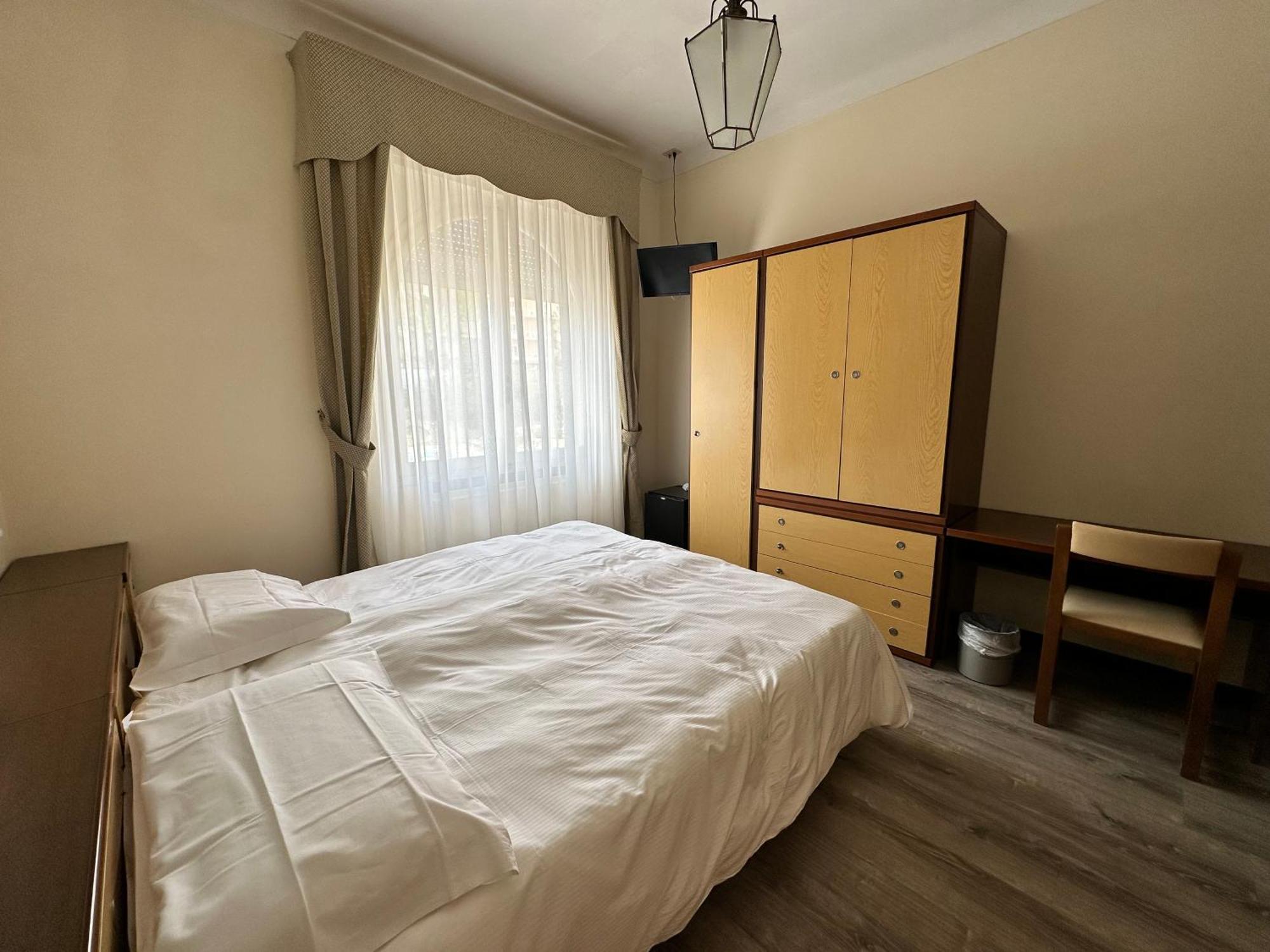 Hotel Golfo E Palme Diano Marina Quarto foto