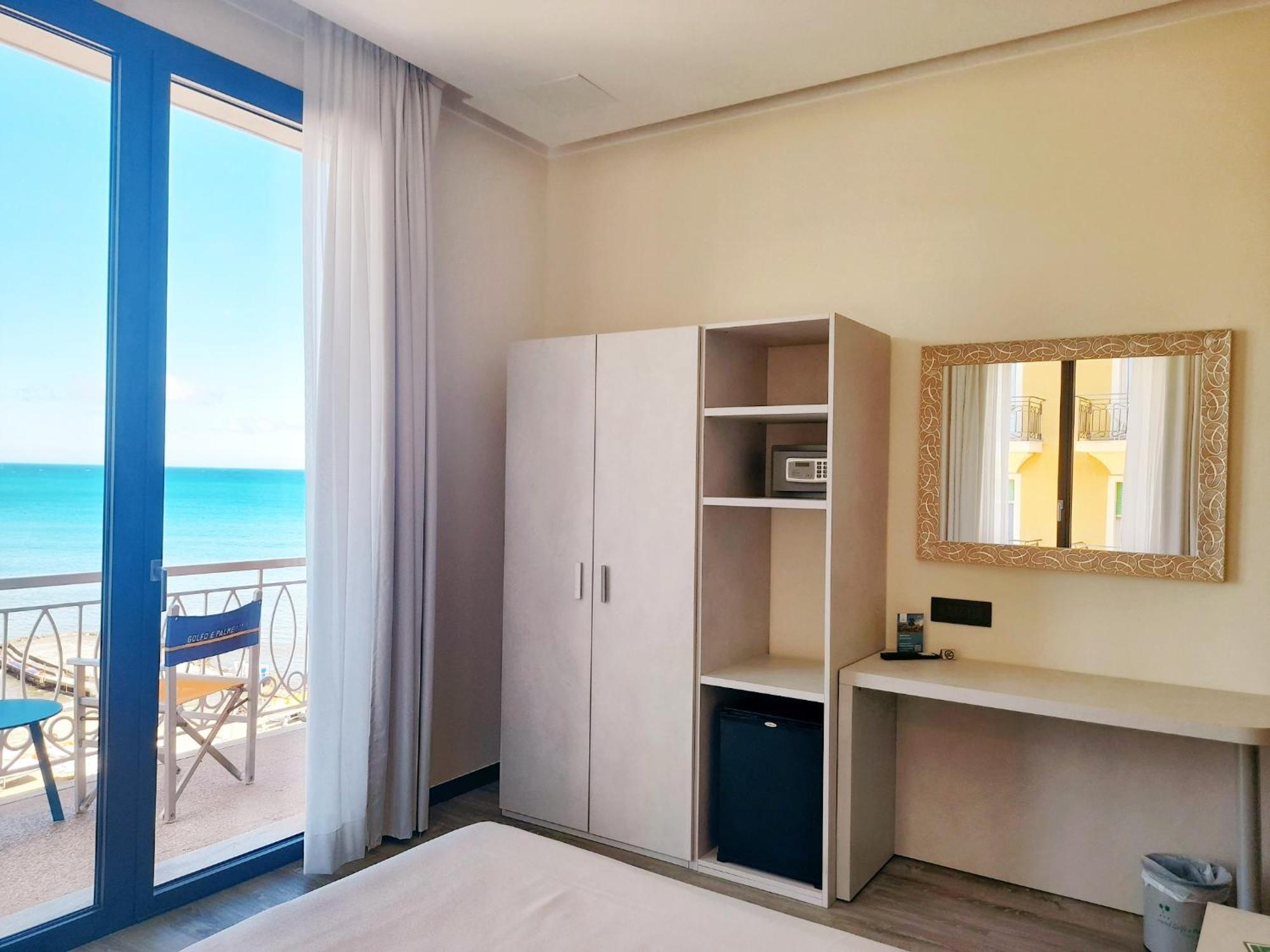 Hotel Golfo E Palme Diano Marina Quarto foto